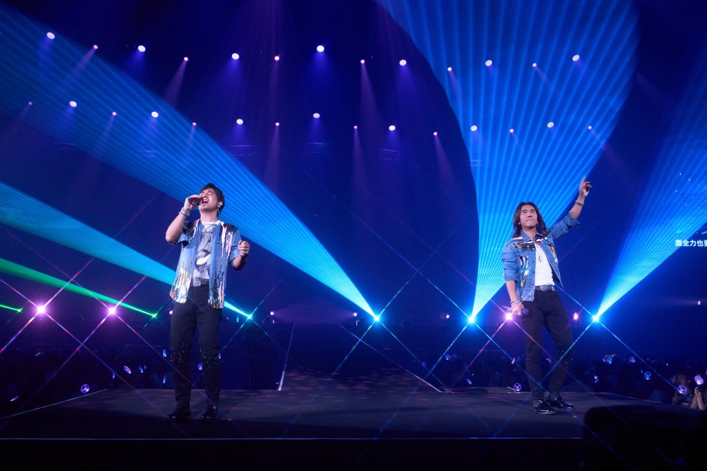 動力火車「都是因為愛」高雄安可場第二天 (照片提供:華研國際)