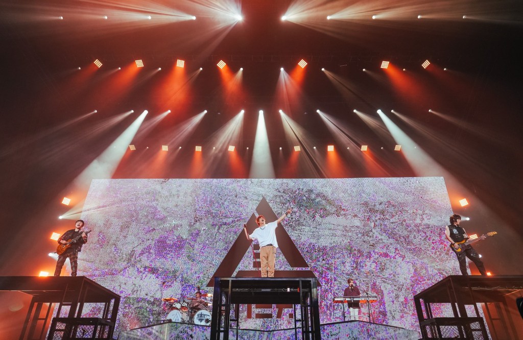 《顛倒世界 巡迴演唱會》廣州暴雨　阿璞感性喊話「大家辛苦了」