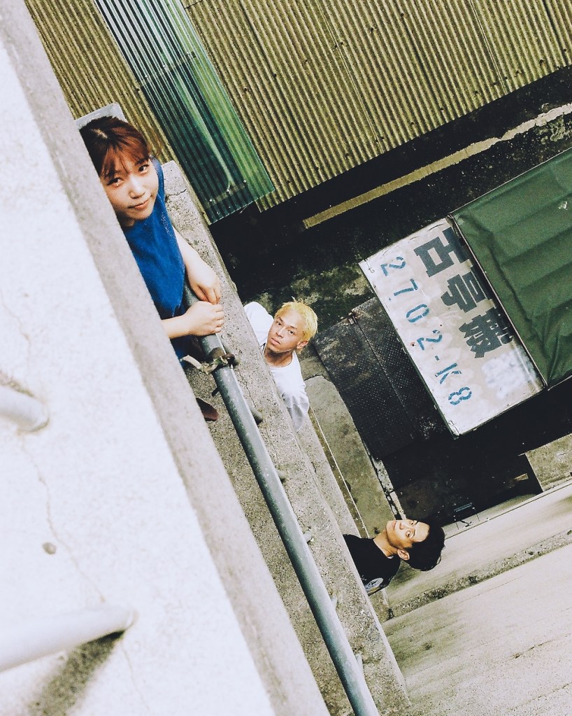 單曲〈Scale for Good〉左至右Mikan Hayashi、森林、MINDSPOT