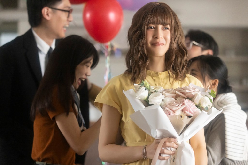 劉奕兒在MV中被求婚，因前男友在旁揪心泛淚