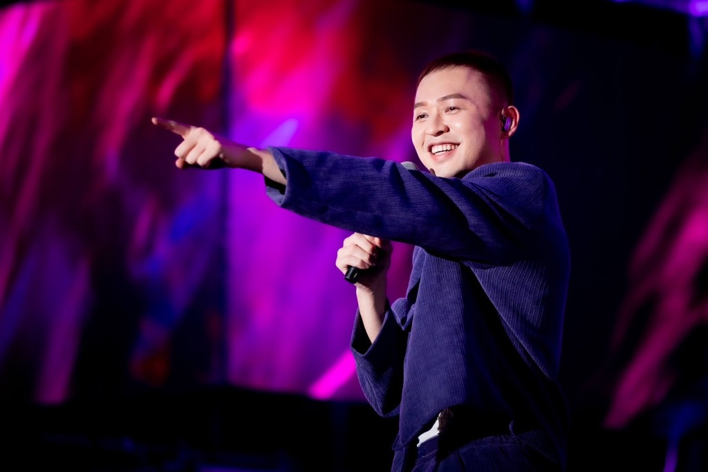 李子森以「浪子寸頭」新造型曝光