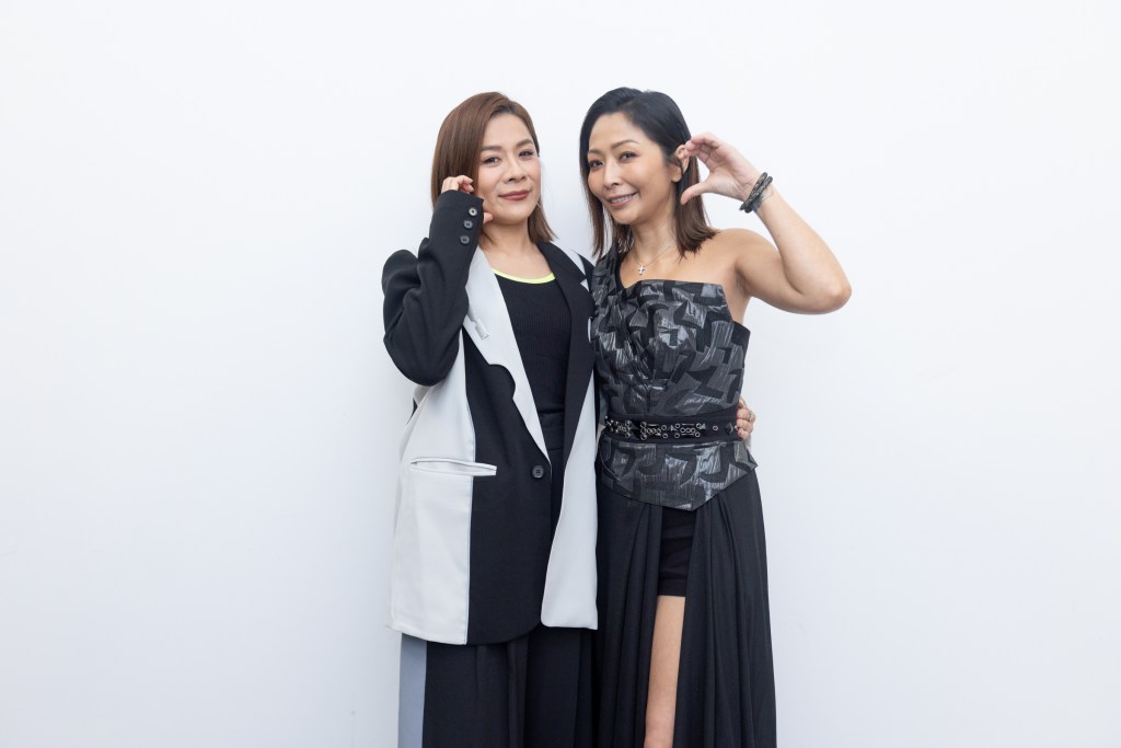 《H³ RIZZ UP 演唱會》江美琪與林曉培合照