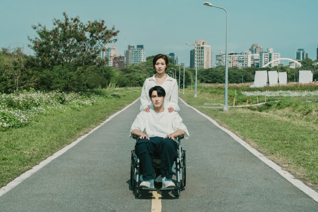 洪浩竣、吳婉君 (照片提供:闊思音樂)
