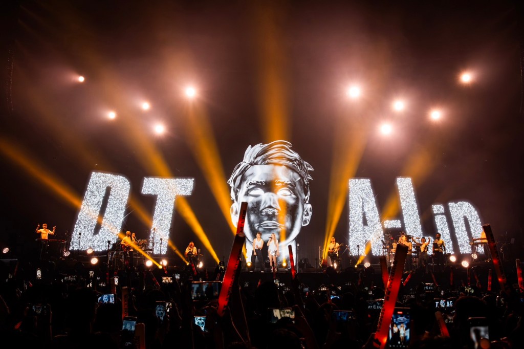 華語樂壇教父陶喆世界巡迴演唱會佛山站場場爆棚