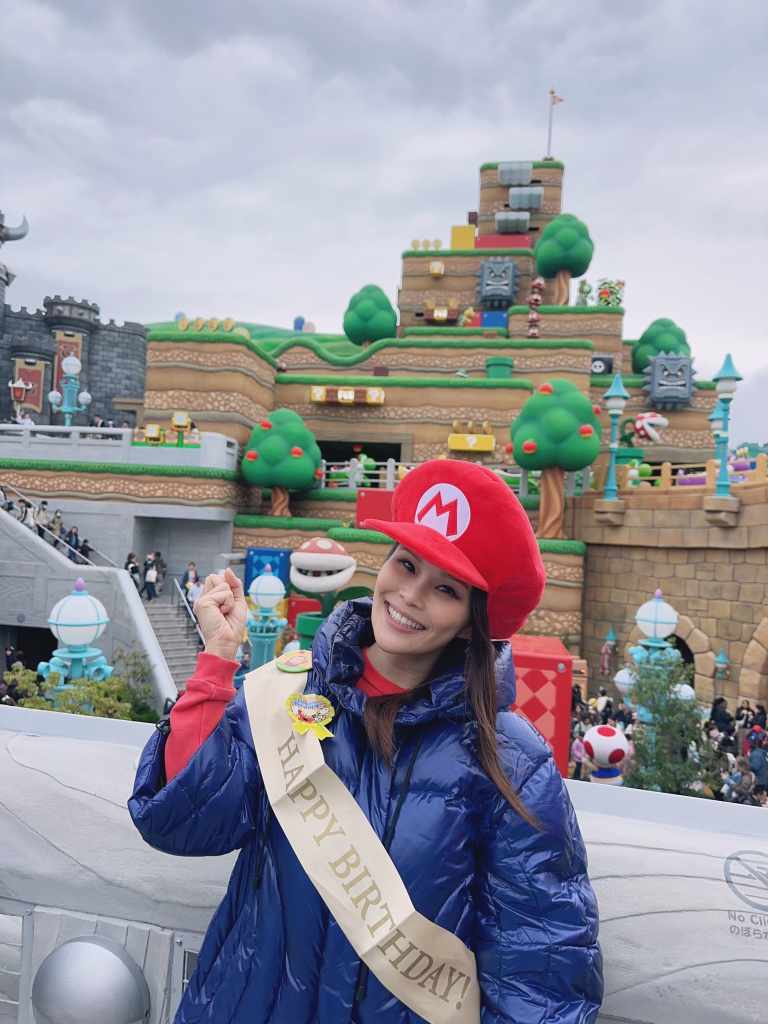 周蕙飛往大阪環球影城慶生 (照片提供:華研國際)
