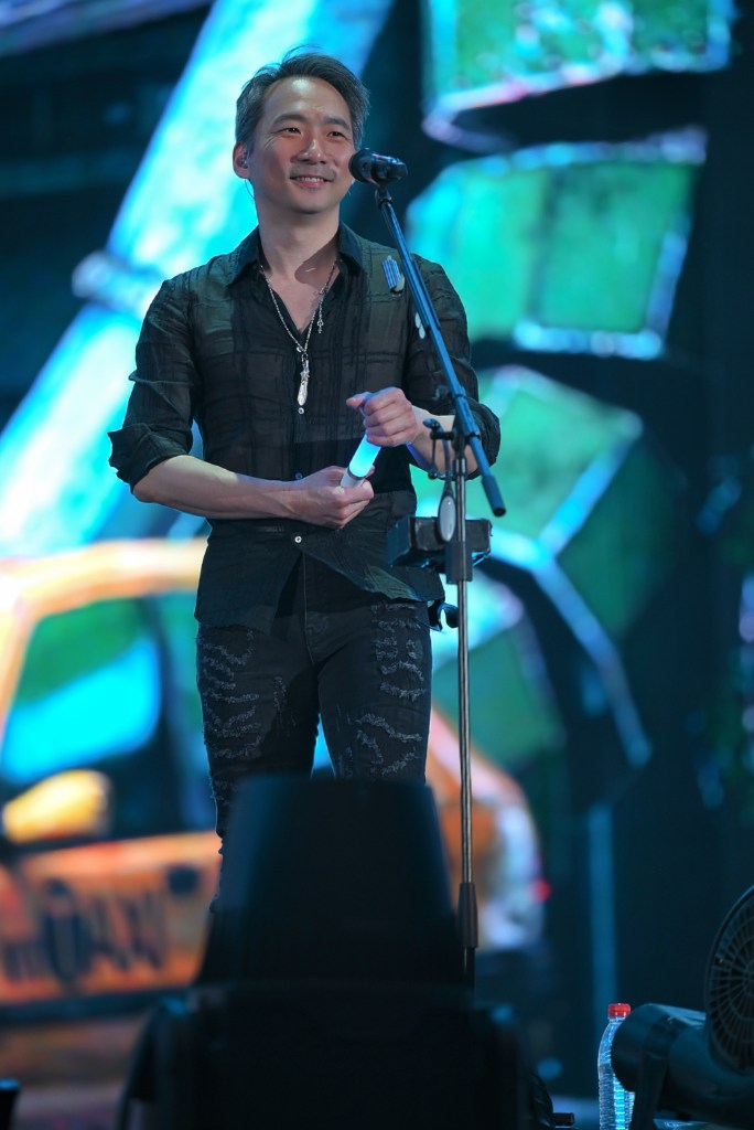 石頭表示想聽到大家的熱情