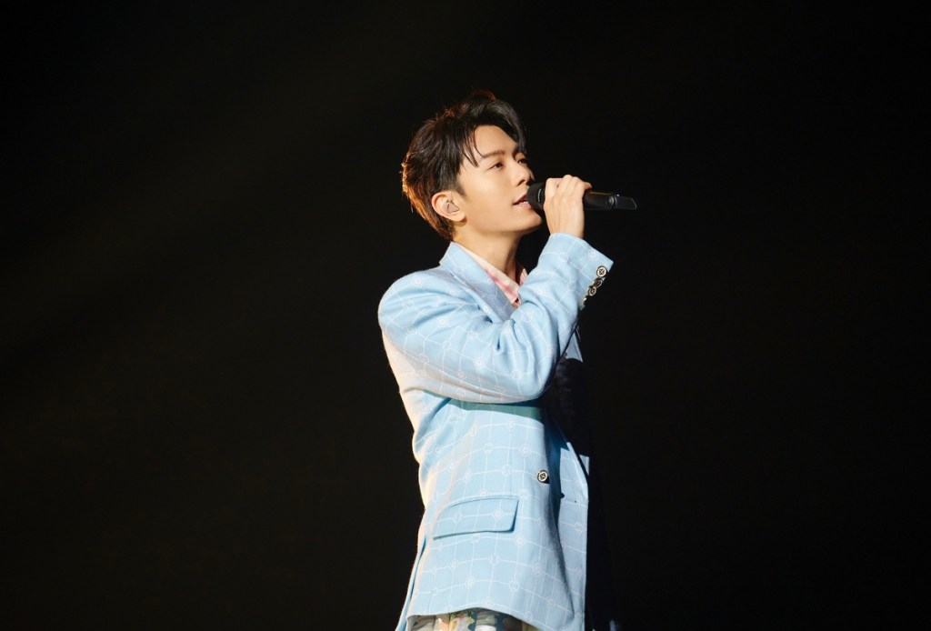 【Sony】韋禮安母親節周末首登高雄巨蛋開唱 邀羅時豐合體挑戰台、英、客三聲道演唱 更首唱尚未發表的新歌〈Mend〉