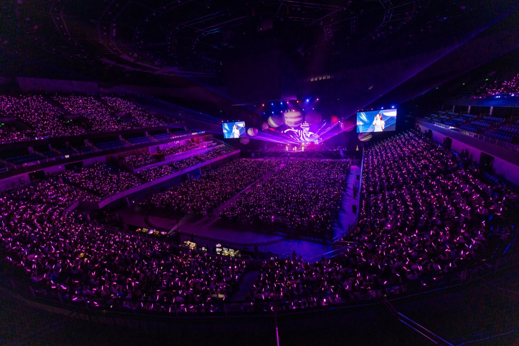 告五人【宇宙的有趣】巡演風靡各大洲