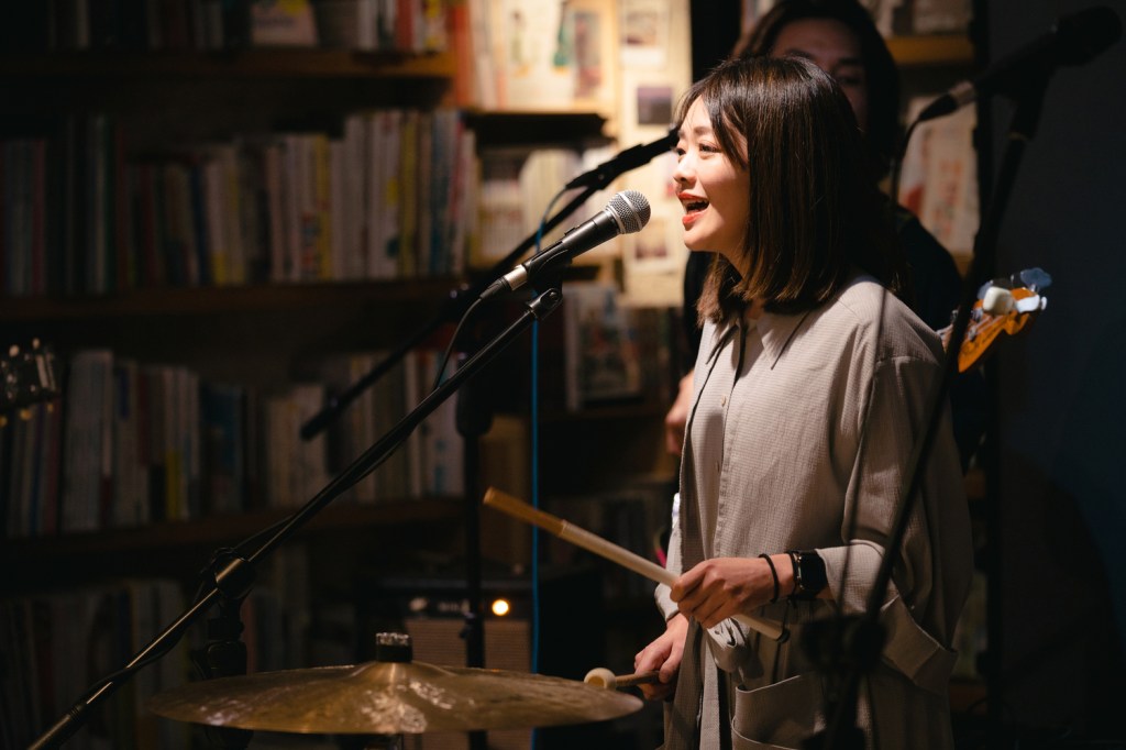 The Tic Tac 主唱與鼓手莊雨潔 (照片提供:WIND MUSIC)