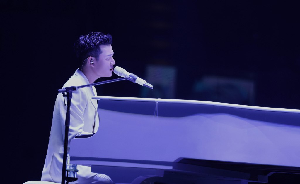 周興哲Odyssey巡演蘇州站首唱新歌〈青春要用幾行詩來寫〉(照片提供:星空飛騰)