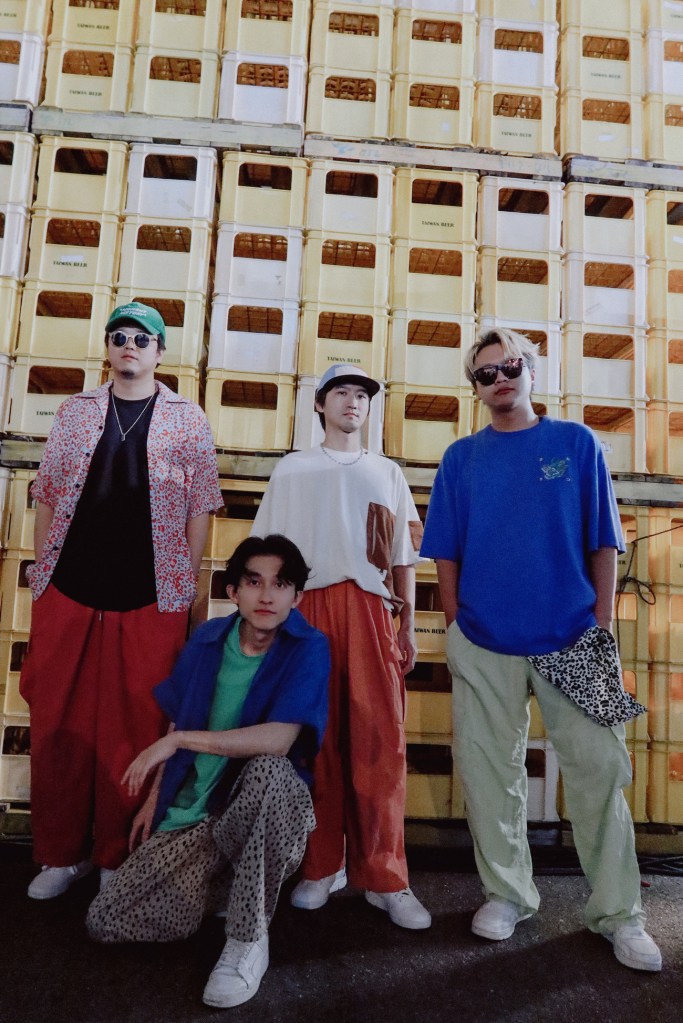 動畫主角八戒躍出螢幕親自為觀眾演唱電影插曲「Gimme Gimme Love」  首次聯動icyball冰球樂團唱出「活在當下」的心情