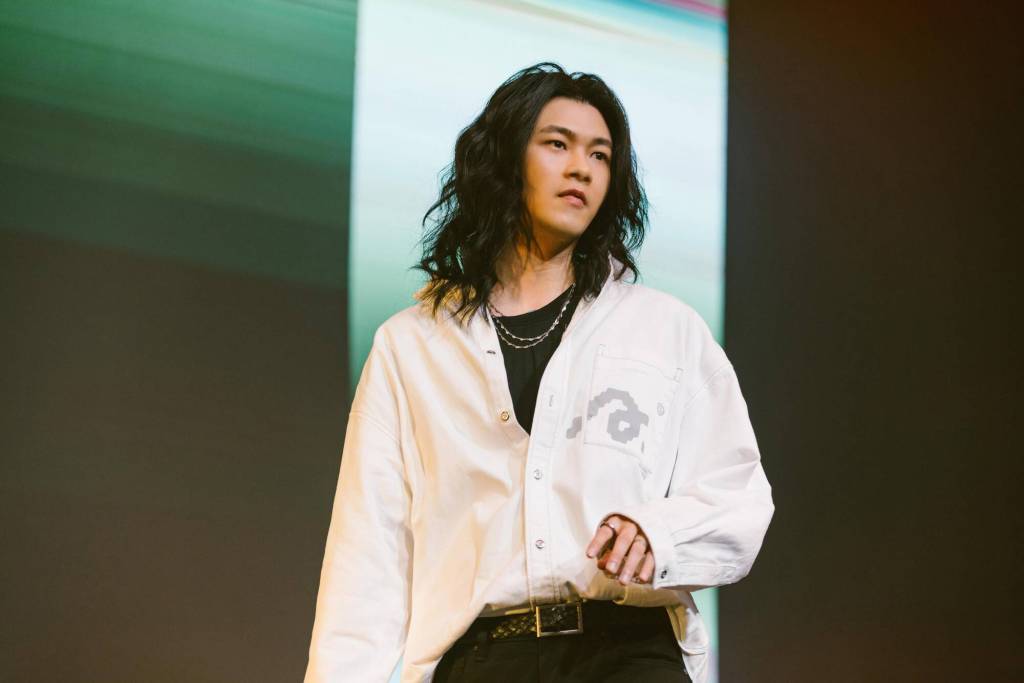 麋先生主唱聖皓