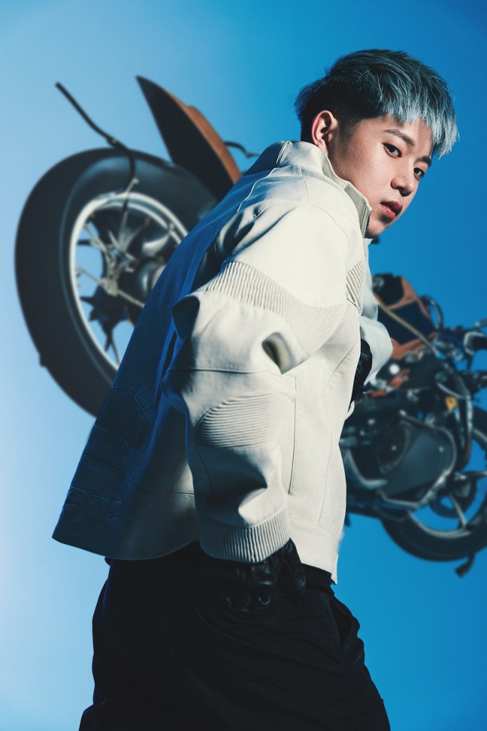 創作歌手 BK 首發生涯全新專輯《Memories》 (照片來源:BK / 深海文創音樂)
