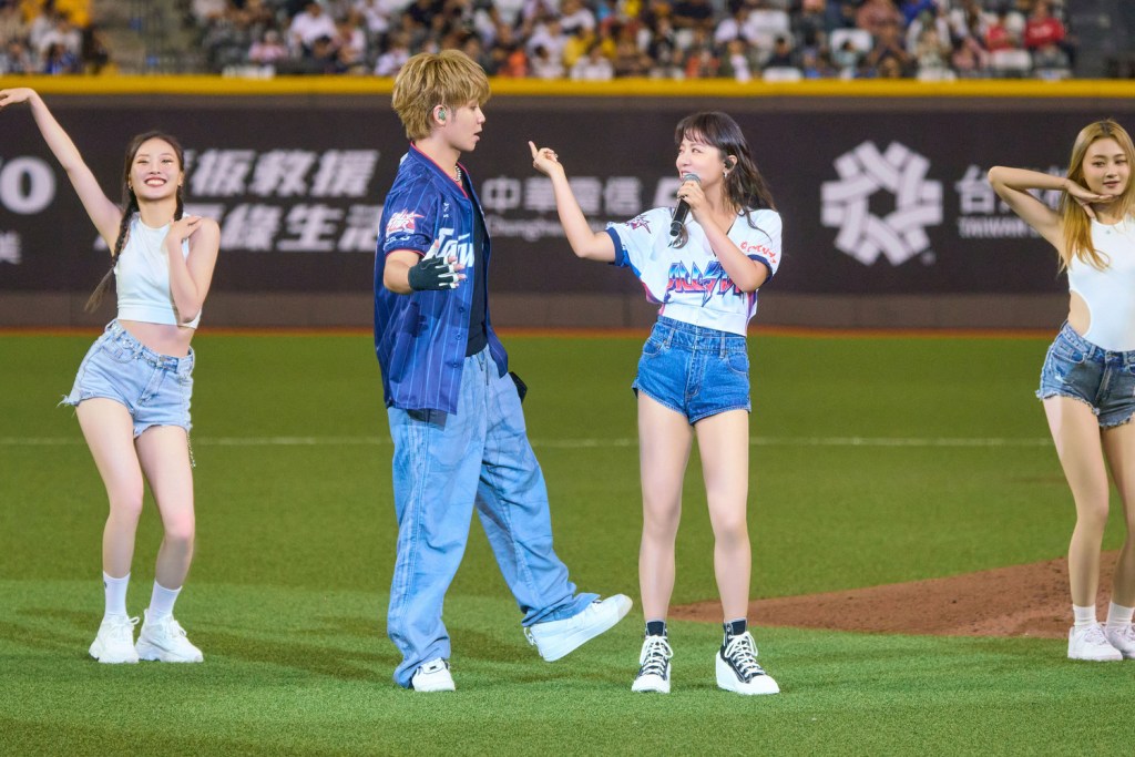 丁噹、鼓鼓呂思緯擔任職棒明星對抗賽表演嘉賓