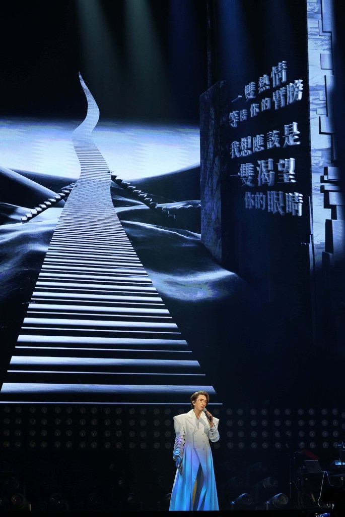 林志炫ONEtake2.0《我忘了我已老去》世界巡迴演唱會台北小巨蛋舉辦安可加場 (照片提供:寬宏藝術)