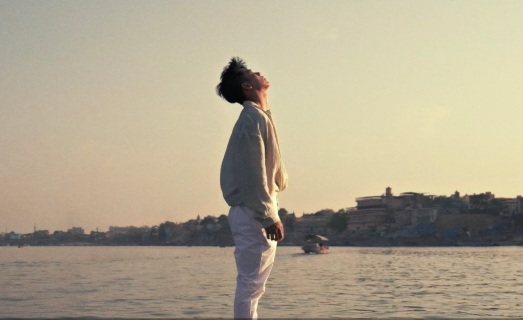 【NEWS】Cheng范成章發行全新中英文創作單曲〈Perish〉 與高真TRU共同填詞 描繪充滿詩情畫意的死亡&nbsp;MV遠赴印度拍攝