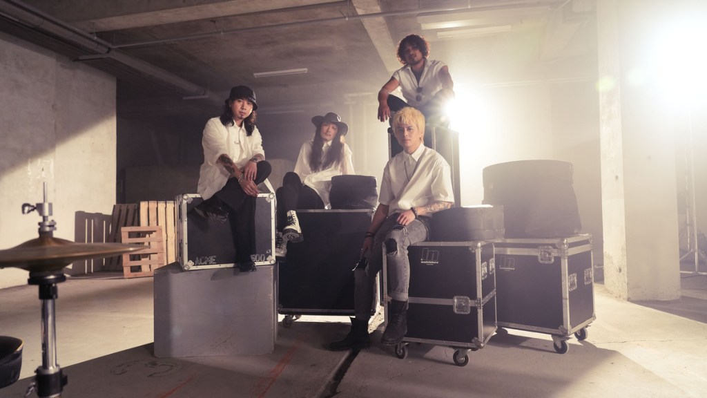 【NEWS】以母語專輯《溯》奪金音最佳搖滾專輯、問鼎金曲三大獎 野東西推出全新中文單曲〈上帝〉回歸 MV邀林瑄跨刀拍攝