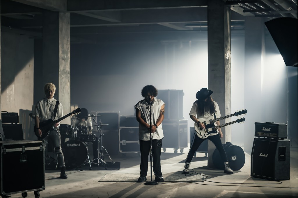 野東西推出全新單曲〈上帝〉宣告回歸 (照片提供:茶地影業有限公司)