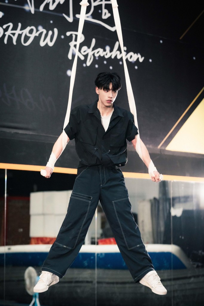 高空皮條 文廷 (照片提供:索尼音樂)