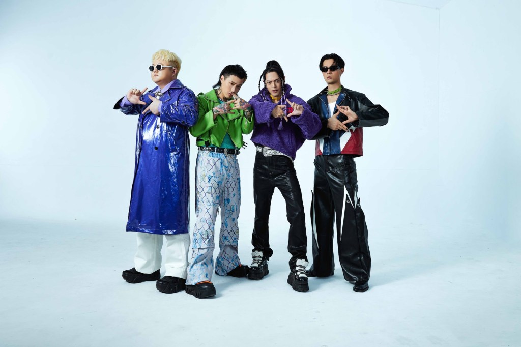 TRASH更為「傳說日」親自設計角色造型