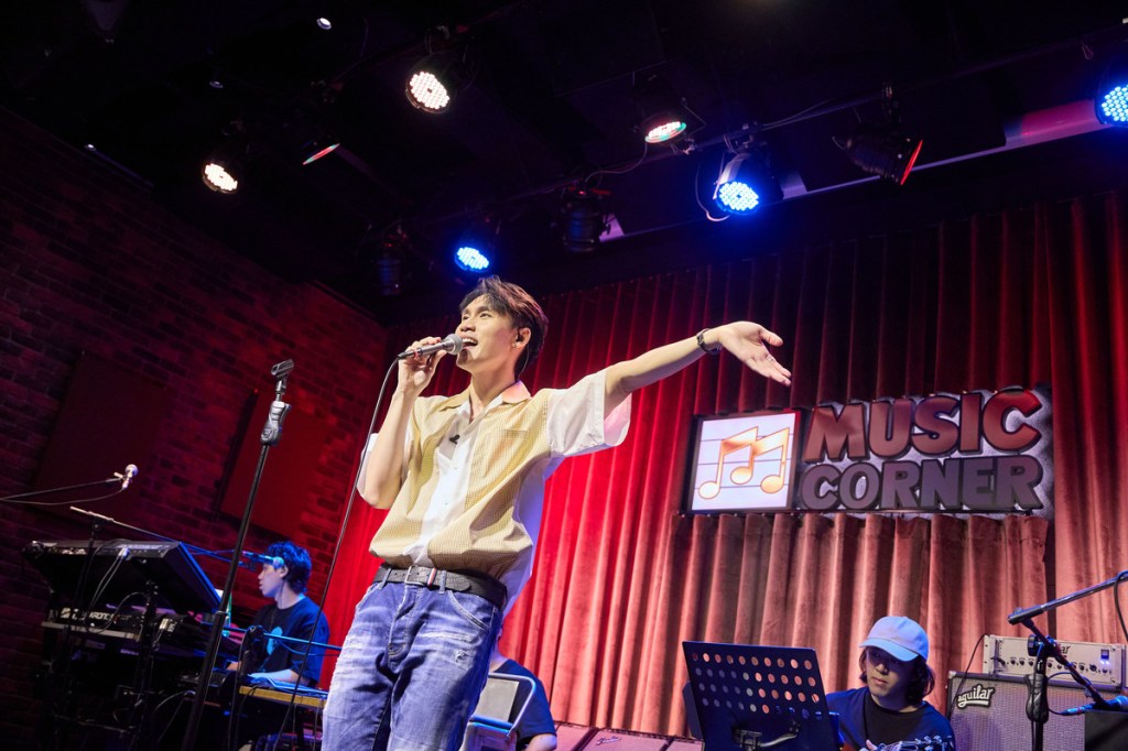 【NEWS】周定緯睽違四年舉辦生日音樂會 從抒情歌到搖滾節奏、自創歌曲到K歌大合唱 中粵日韓四聲道齊發&nbsp;21首歌曲唱好唱滿