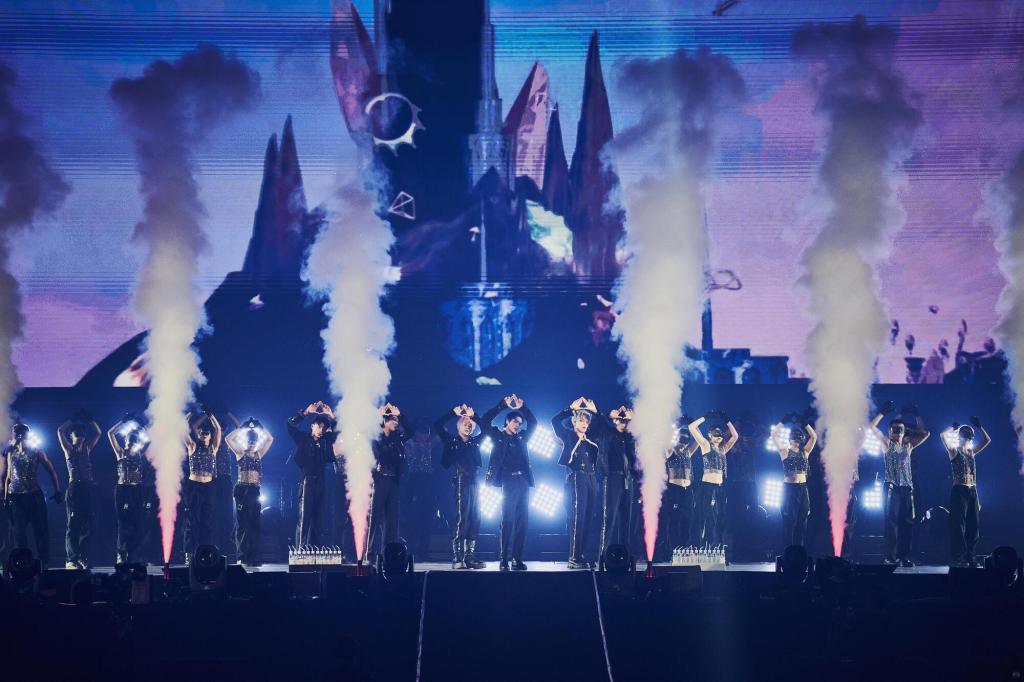 (左起)文廷、煥鈞、子翔、佳辰、哲言、祖安