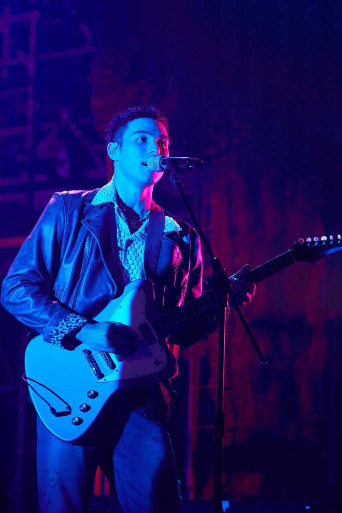 鳳小岳「披荊斬棘4」一公首戰告捷 (照片提供:芒果TV《披荊斬棘》)