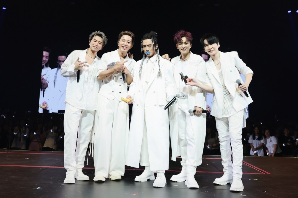 團員設計送Toro奶嘴