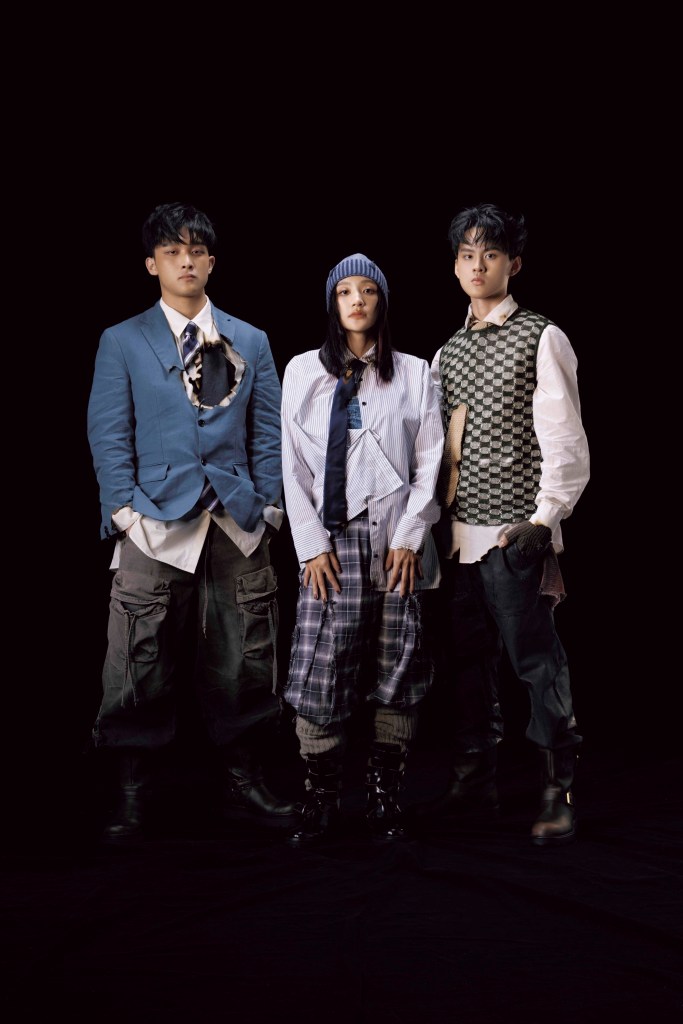 沒有才能：左起 碩美、若欣、裴拓