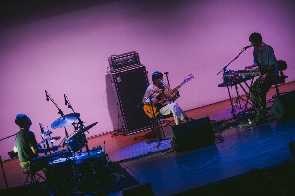 臥軌的火車來台巡迴演出 (照片提供:子皿)