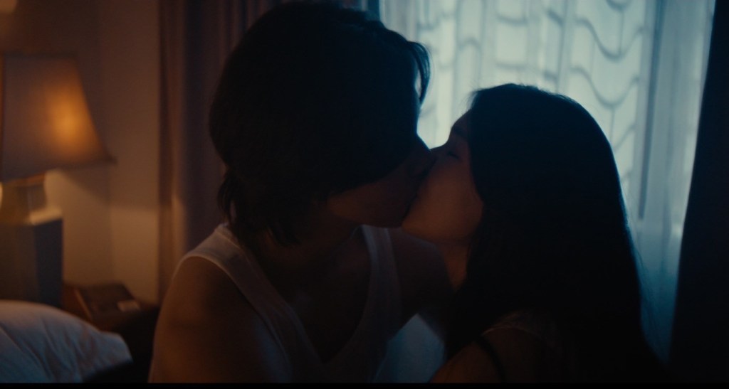 蕭麗玲與李偉燊吻戲