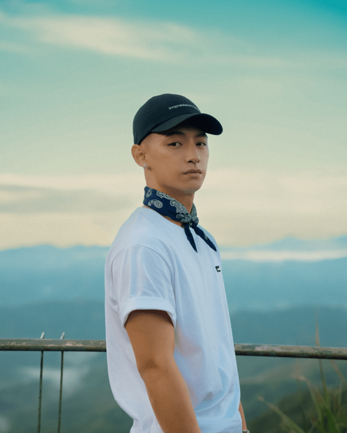 吳霏發表新單曲〈我在北上的高速公路〉(照片提供:環球音樂)