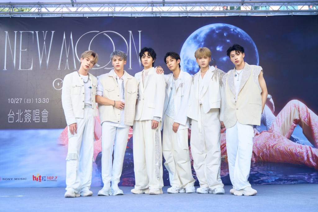 超人氣男團Ozone《New Moon》台北簽唱會 (照片提供:索尼音樂)