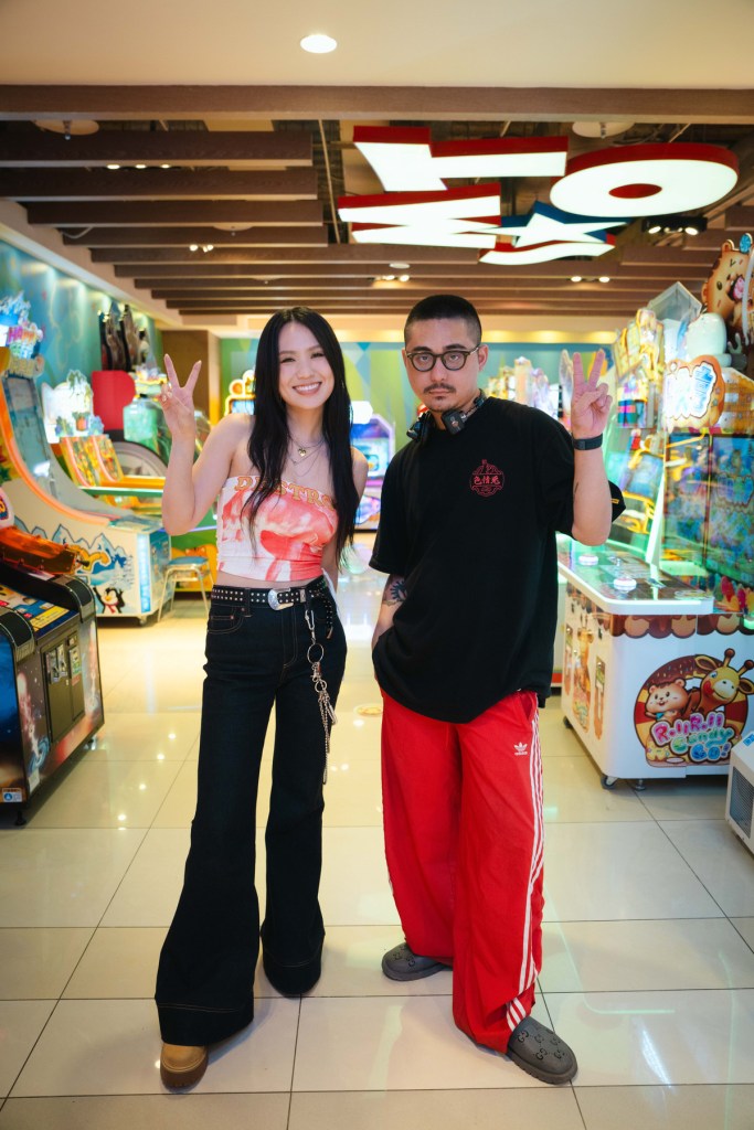 孫盛希新曲〈Hate U MORE〉MV邀請多次合作的導演彭道森Dawson Pon搭檔製作。(圖/滾石唱片提供)