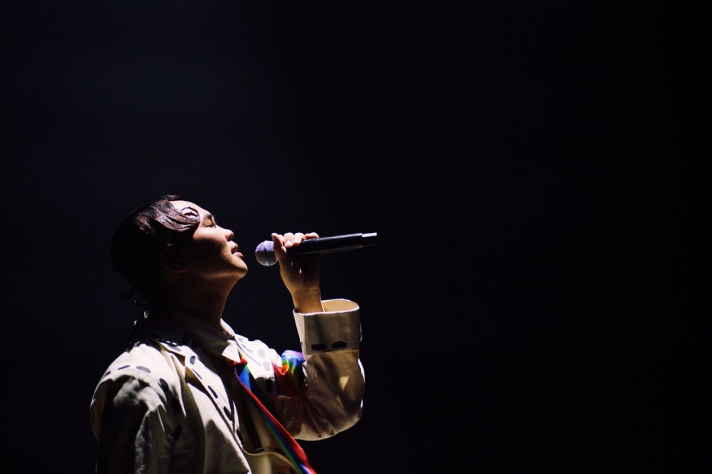 那那大師也在演唱會選唱李玟的作品表達無盡思念