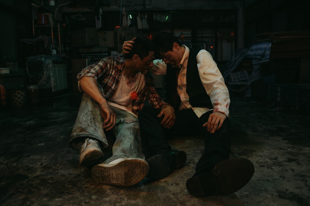 阿跨面最新MV〈心竭〉與茄子蛋吉他手阿德、阿任同框