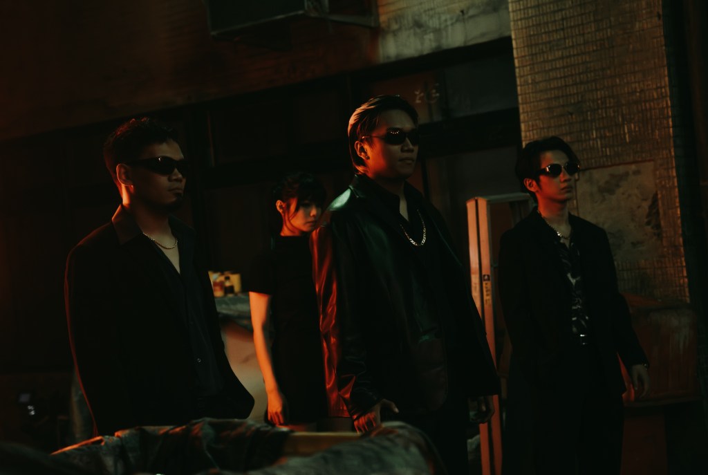 阿跨面最新MV〈心竭〉與茄子蛋吉他手阿德、阿任同框