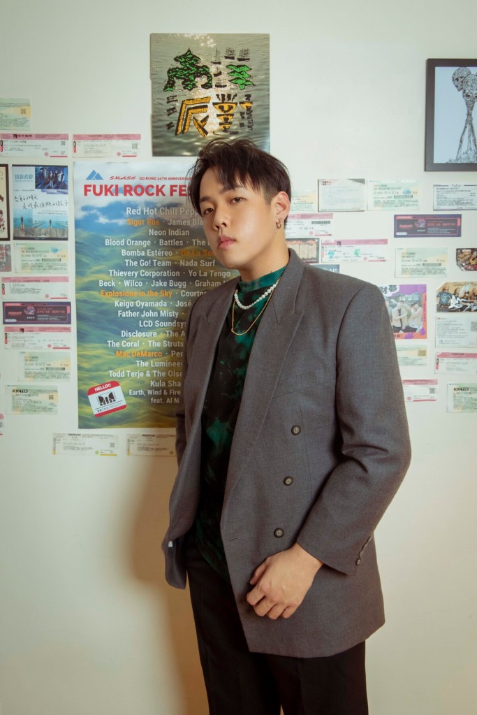 Theseus忒修斯主唱劉正