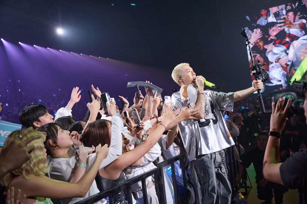 周湯豪「EALIVE (R2) 特仕版」台北小巨蛋圓滿落幕 (照片提供:環球音樂)