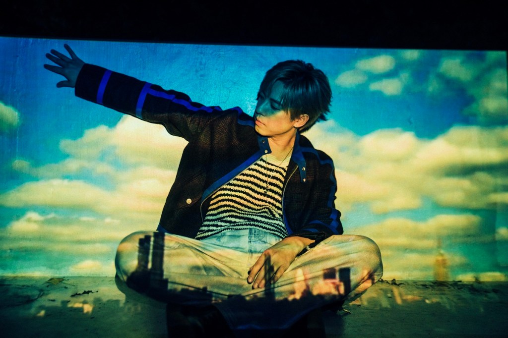 GJ蔣卓嘉全新單曲〈When the Night Falls〉(照片提供:索尼音樂)