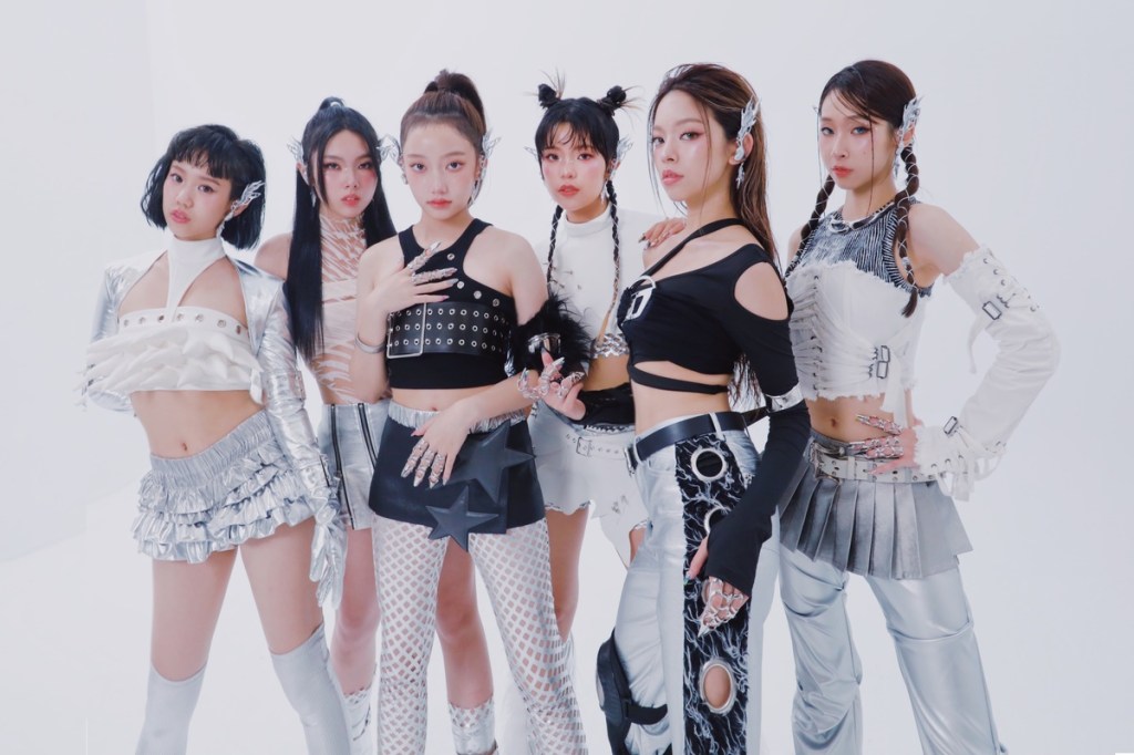 babyMINT 12/17首發迷你專輯《BBMatrix∞》 由製作人A.F、作詞人Lynzie打造專屬音樂語彙