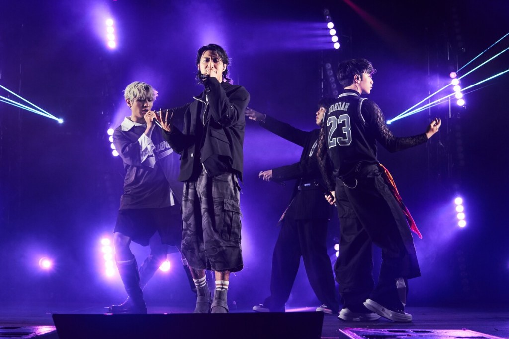 左起:承隆、MAX、峻廷、家齊