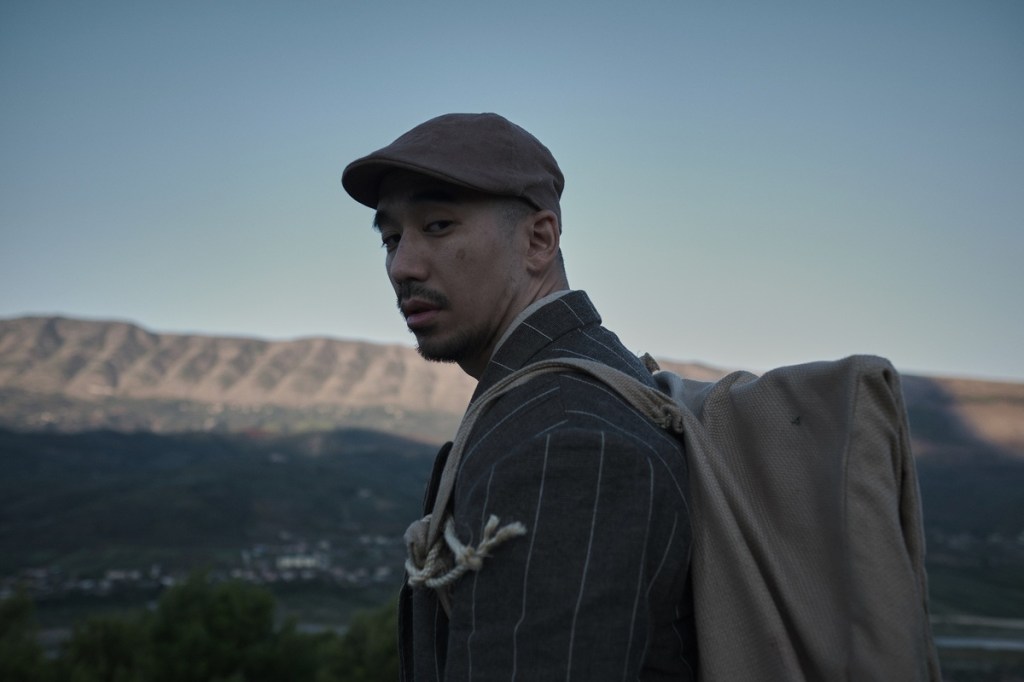 沈安第四張專輯《一幅深藍的畫》首波單曲〈1+1=〉 遠赴東歐國家阿爾巴尼亞取景拍攝MV