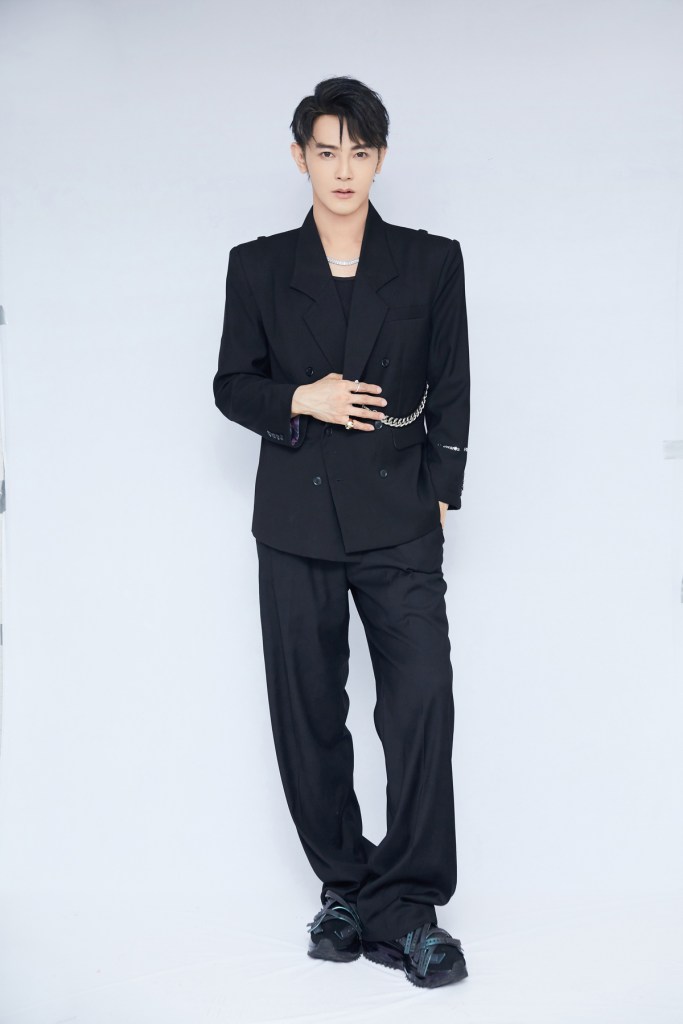 曾沛慈加盟華研國際首發〈下個時空再相愛〉feat.汪東城