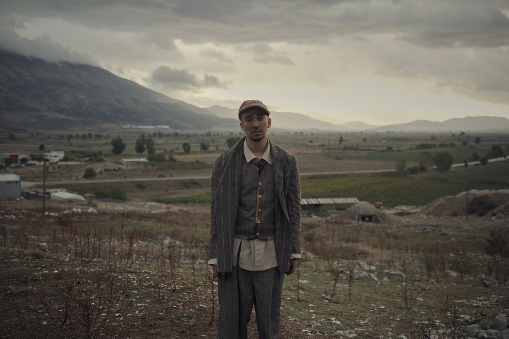 沈安釋出全新單曲〈1+1=〉 預告第四張專輯《一幅深藍的畫》即將發行