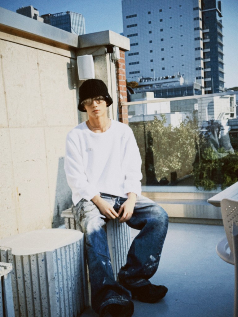 翟浚安懷抱著強烈的衝勁，全心投入每一次的舞台演出。（照片提供：凱渥集團種子音樂）