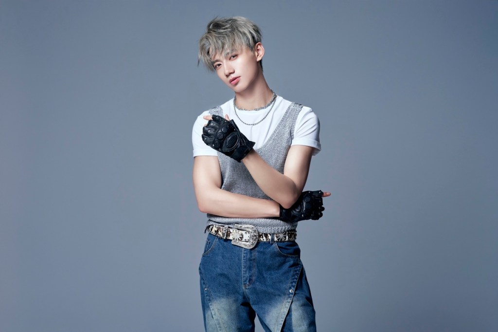 翟浚安登《星光閃耀的少年》初舞台 與隊友演出韓團GOT7〈Hard Carry〉獲全星等級