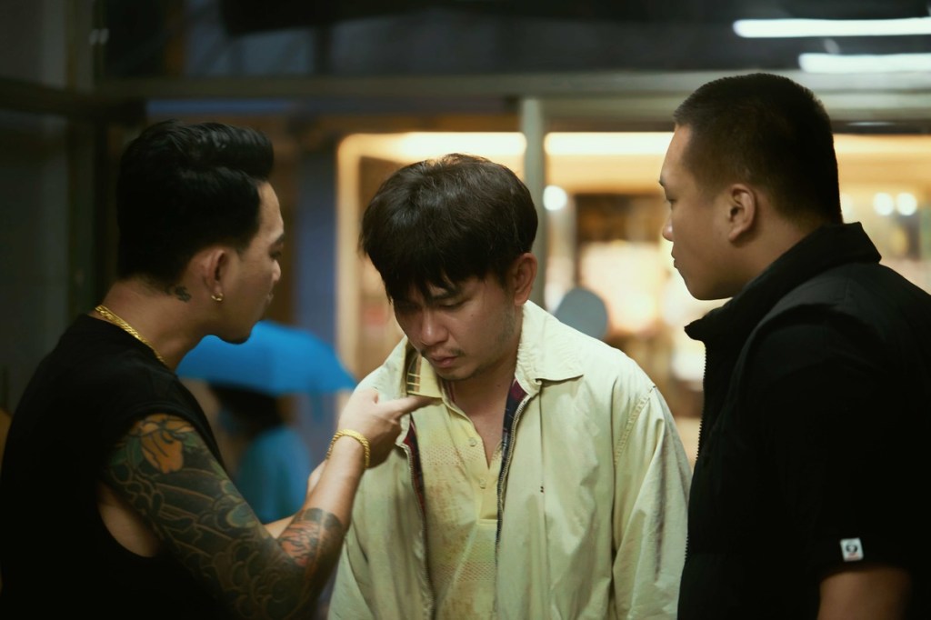 馬克SAVAGE.M新歌〈無路用的人〉 邀滅火器及「金音新人」阿跨面合作 楊大正更擔綱MV主角