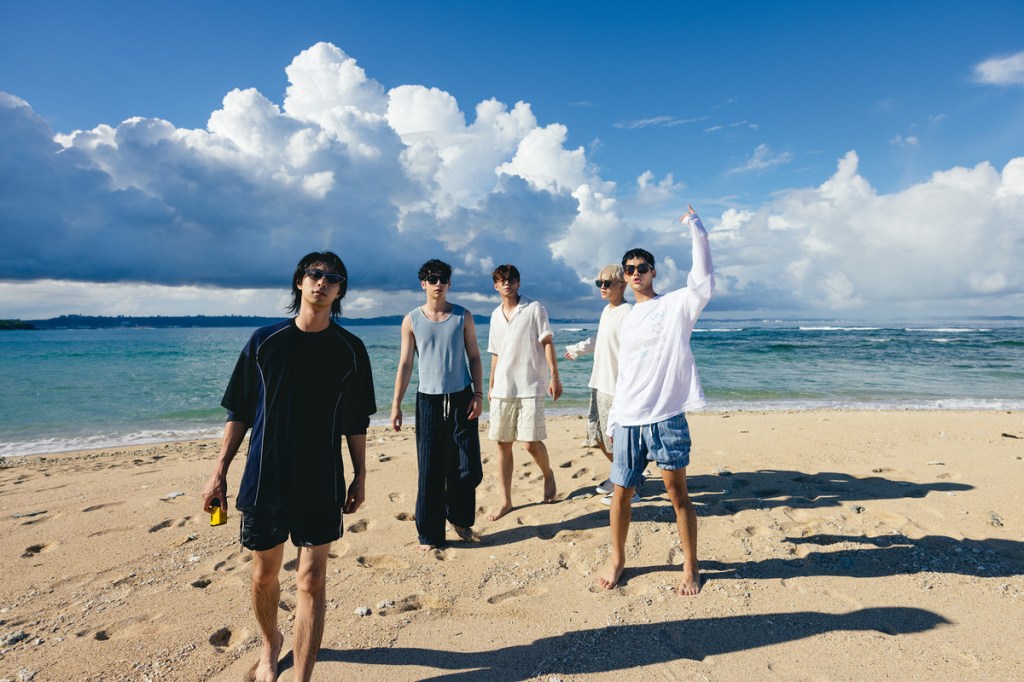 FEniX斥資300萬拍攝首波主打MV