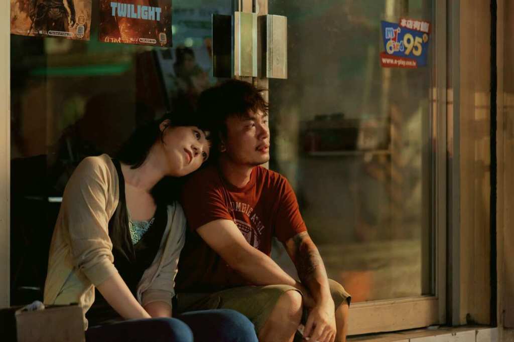 MV邀請到滅火器主唱楊大正擔任主演